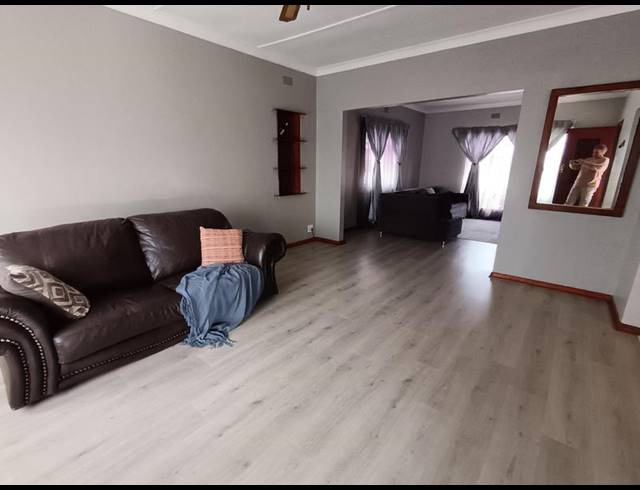 3 BEDROOM HOUSE FOR SALE IN HOMESTEAD